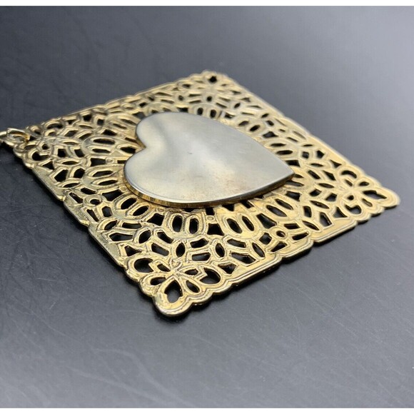 Large Heart Pendant Necklace Gold Tone Filigree Style Bold Vintage - Picture 4 of 9